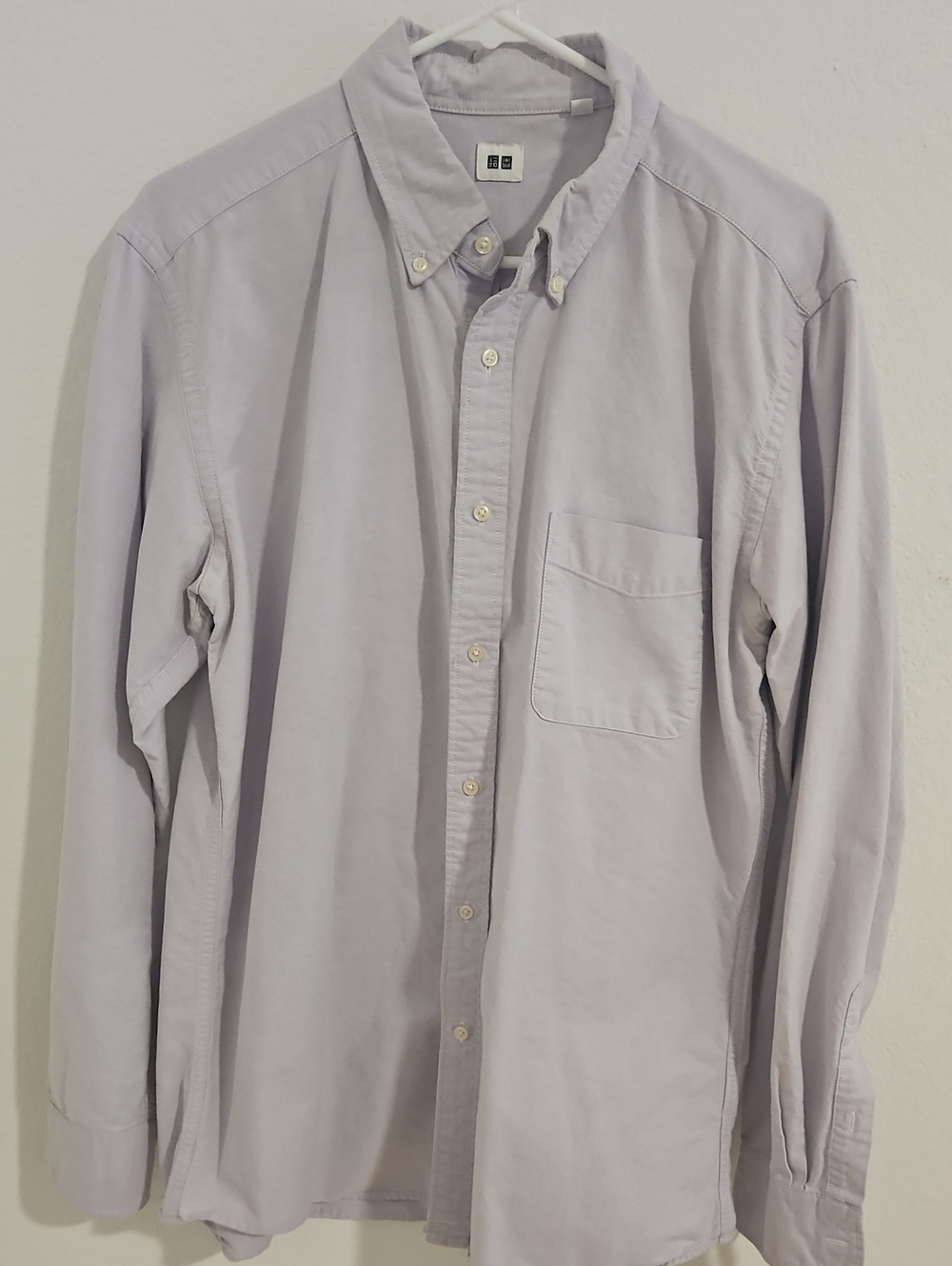 Uniqlo Men's Light Lavender Button-Down Shirt